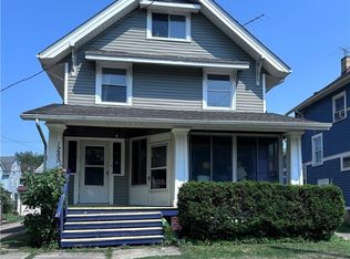 1285 Saint Charles Ave, Lakewood, OH