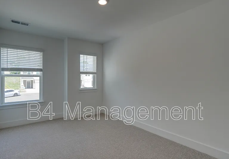 416 W Parima Ct — Photo 24