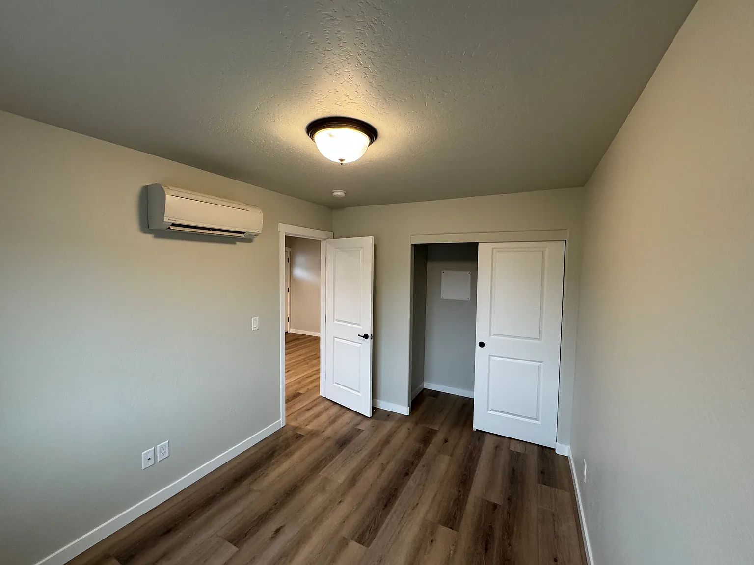 4744 Gebhard Rd — Photo 3