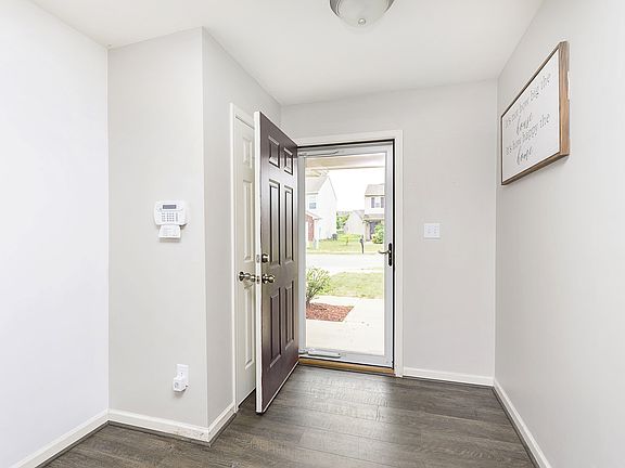 4th image of 11608 Tahoe Way