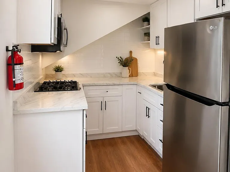73 Kennedy Way #2 — Photo 2
