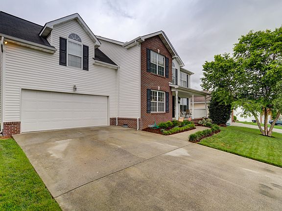 2nd image of 5713 Capeside Ln
