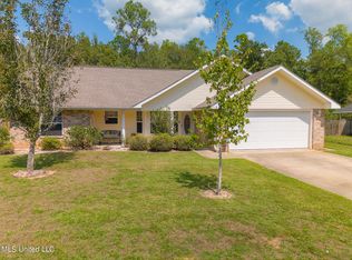 11226 Peyton Dr, Gulfport, MS 39503