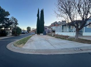 840 N Twin Lakes Dr, Saint George, UT 84770