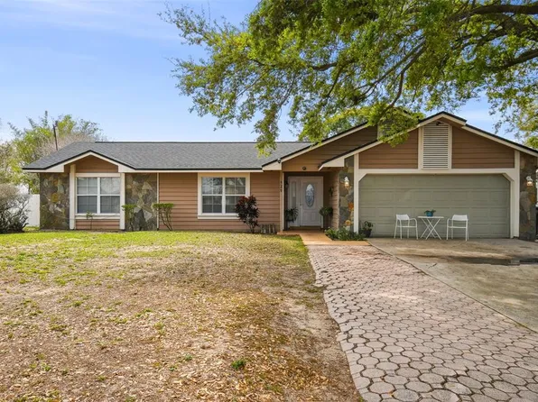 1429 Lamplighter Way, Orlando, FL 32818