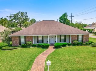 9401 Sara Ct, River Ridge, LA 70123