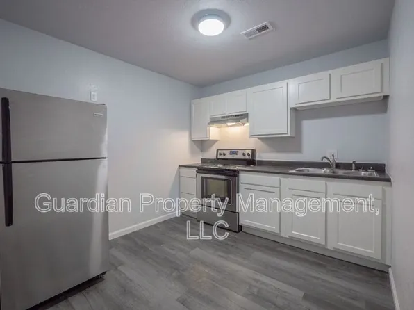 123.5 N Main St, Maryville, MO