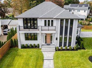 395 Winchester St, Newton, MA 02461