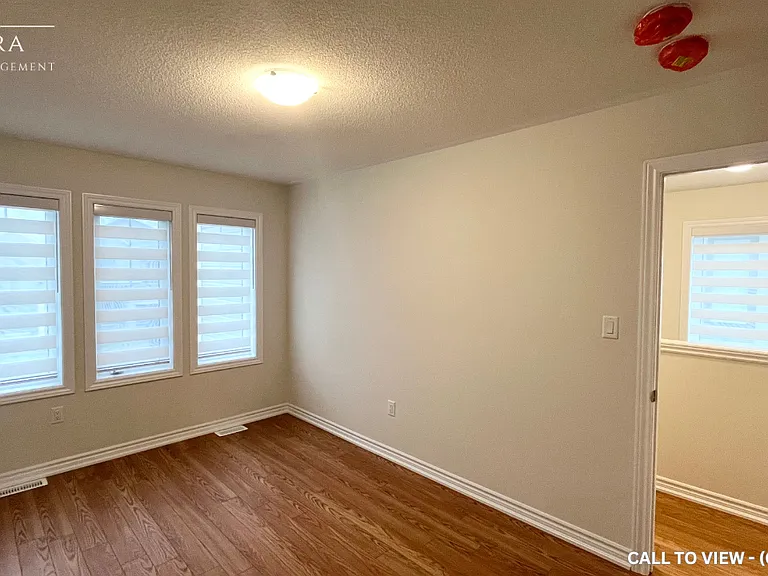 30 Durham Ave — Photo 10