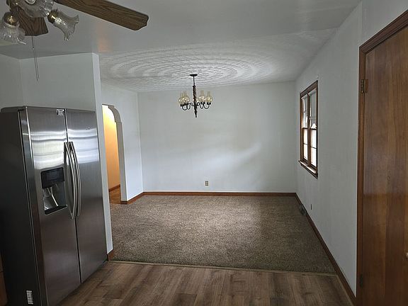 4th image of 1608 Jackson Ave