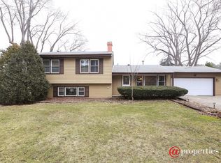 1S535 School St, Lombard, IL