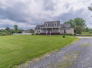 4 Country Meadow Ln, Gouverneur, NY 13642