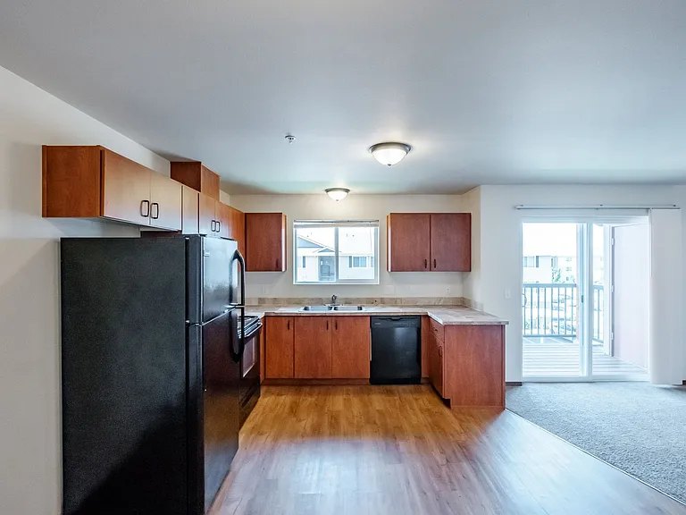 Newcastle Place Apartments — Photo 53