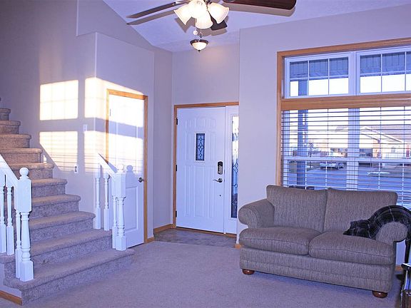 4th image of 502 N Allen Ave