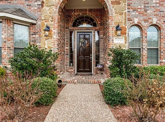 2nd image of 9438 Ironwood Dr
