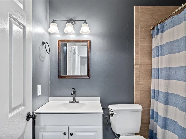 9496 Holly Grove Rd — Photo 20