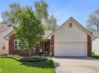 7450 Deville Ct, Indianapolis, IN 46256