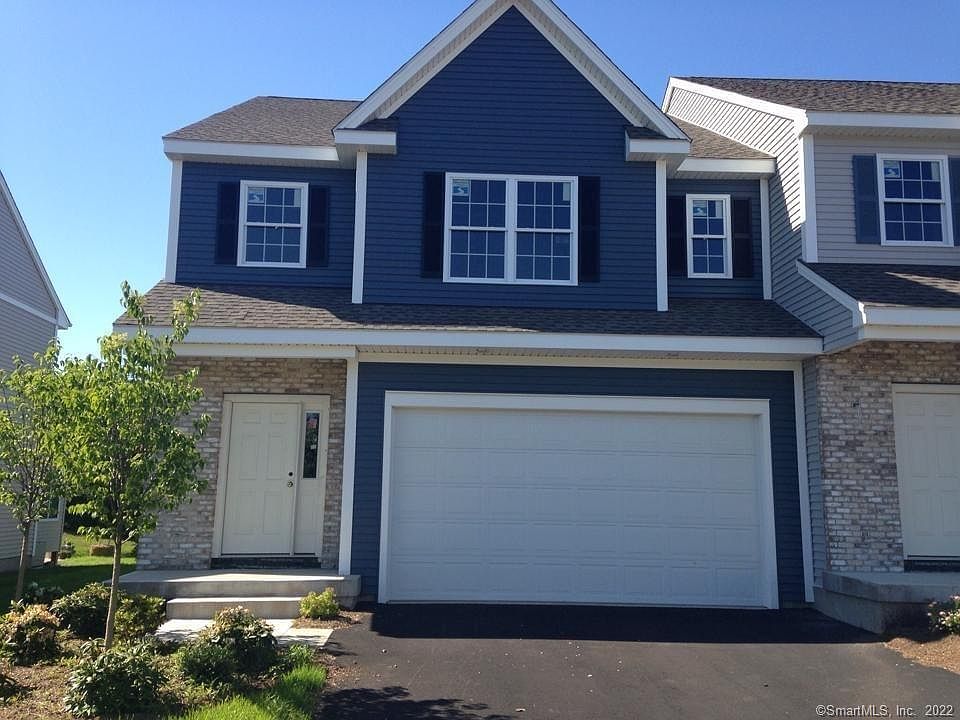 1st image of 58 Bridlewood Ln #58