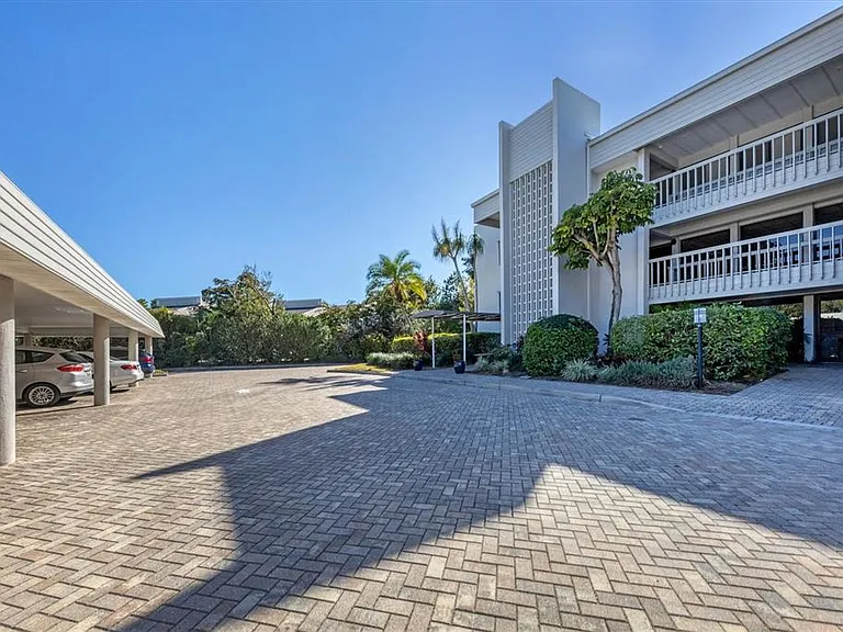 5757 Gulf Of Mexico Dr #305 — Photo 46