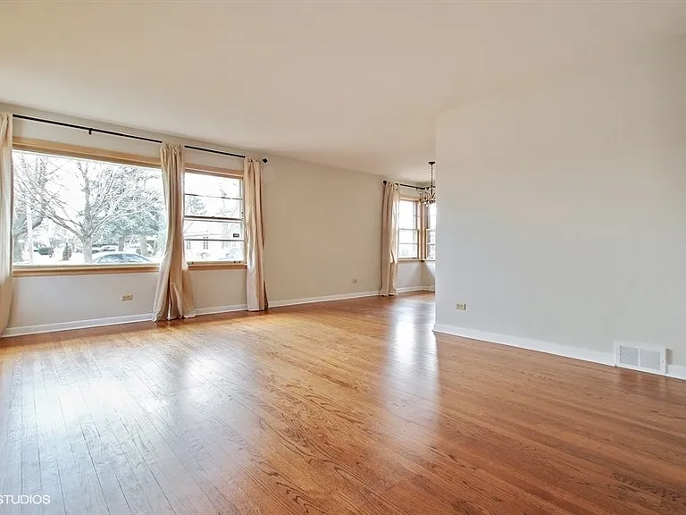 8732 W North Ter — Photo 2
