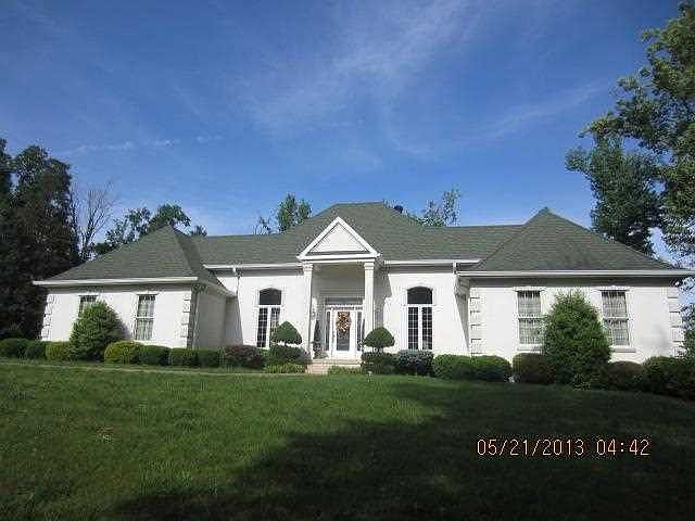 1st image of 116 Tiffany Ave