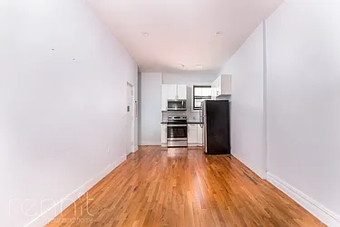 Rented by Rennit Inc.