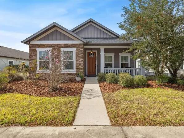 7898 SW 80th Dr, Gainesville, FL 32608