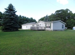 6060 Wolverine Dr, Middleville, MI 49333