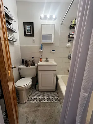 Rented by Krieger Real Estate LLC | media 9