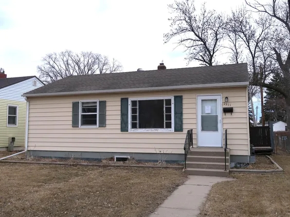 1511 3rd St N, Fargo, ND 58102