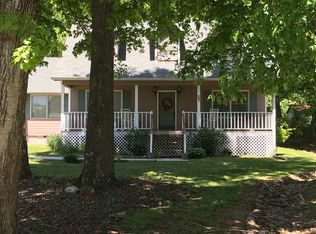 25 Boulder Dr, Carrollton, GA 30117