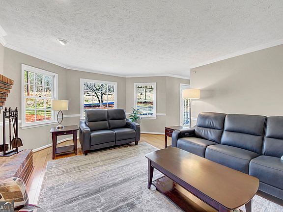 4th image of 1261 Martin Nash Rd SW