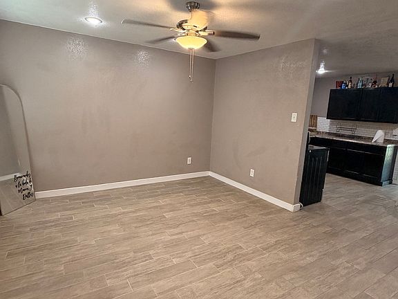 5th image of 112 Lincoln Cedar Dr