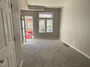 2013 Gregory St, Pittsburgh, PA 15203