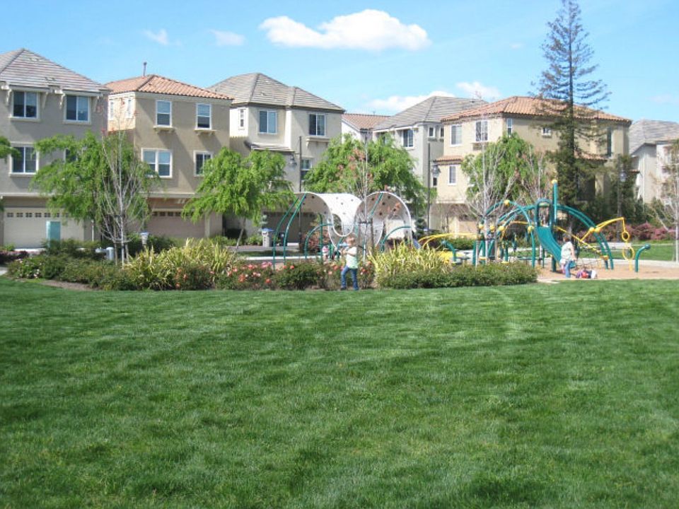 1st image of 2095 Samaritan Dr