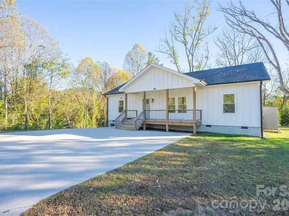 56 Short Dix Creek Rd, Leicester, NC 28748