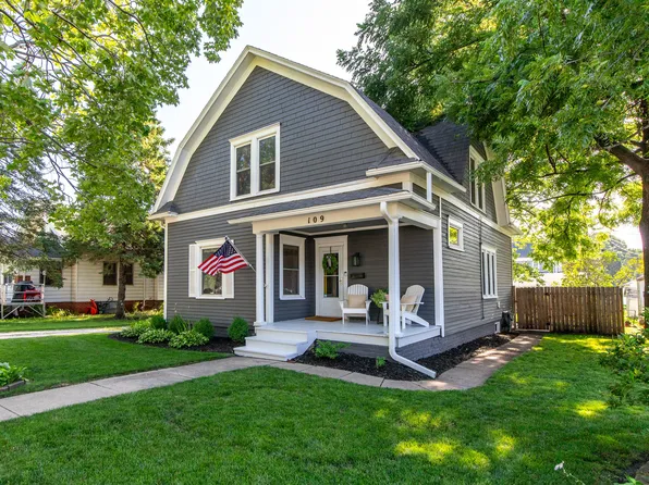 109 SW Pleasant St, Ankeny, IA 50023