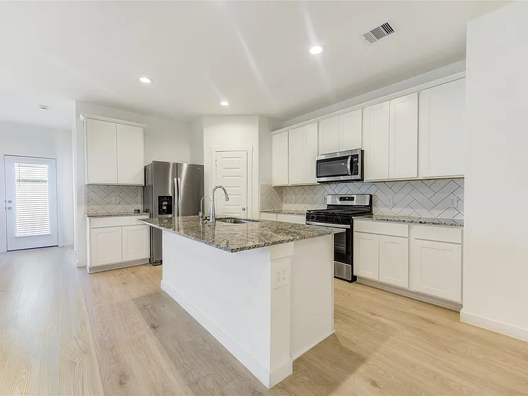 2732 Misty Elm Ln — Photo 23