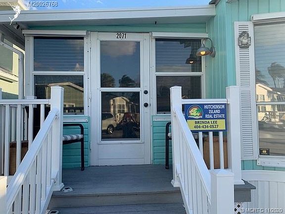 3rd image of 2071 Nettles Blvd
