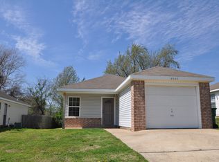 2604 Dandelion St, Springdale, AR 72764