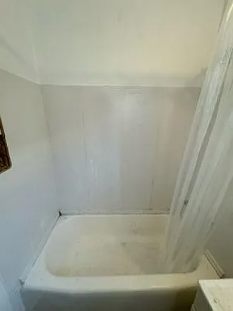 825 Eaton St #C — Photo 13