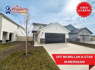 6847 W Plateau Creek Dr, Meridian, ID 83646