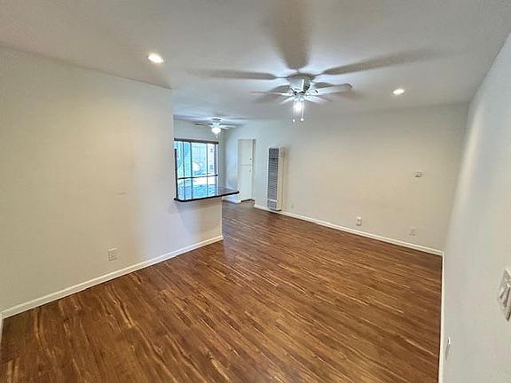 3rd image of 4629 Bancroft St #7