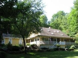 4073 Norway Pine Ct, Richfield, WI 53076