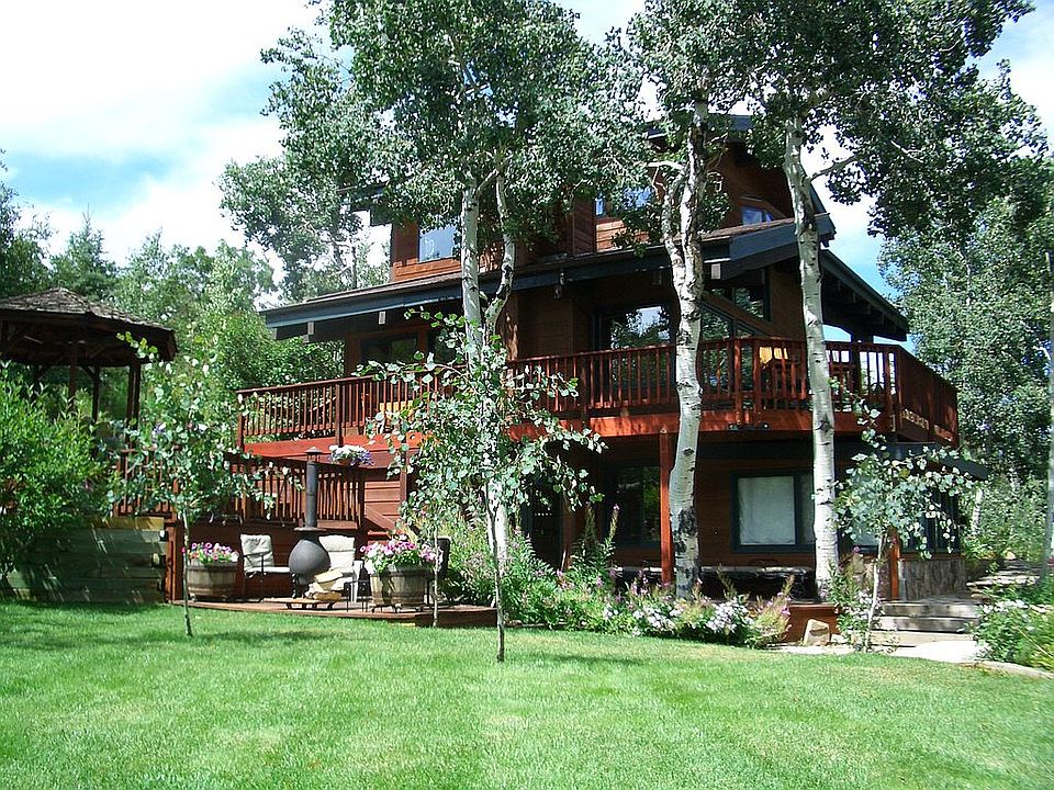1st image of 220 Valverdant Ct