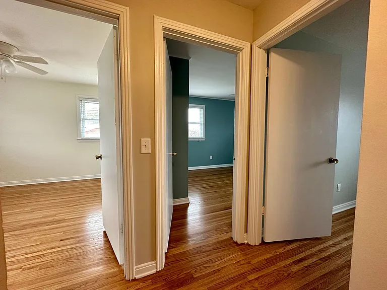 411 Starliner Ct — Photo 18