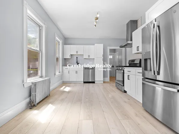 39 Hancock St #2T, Somerville, MA 02144