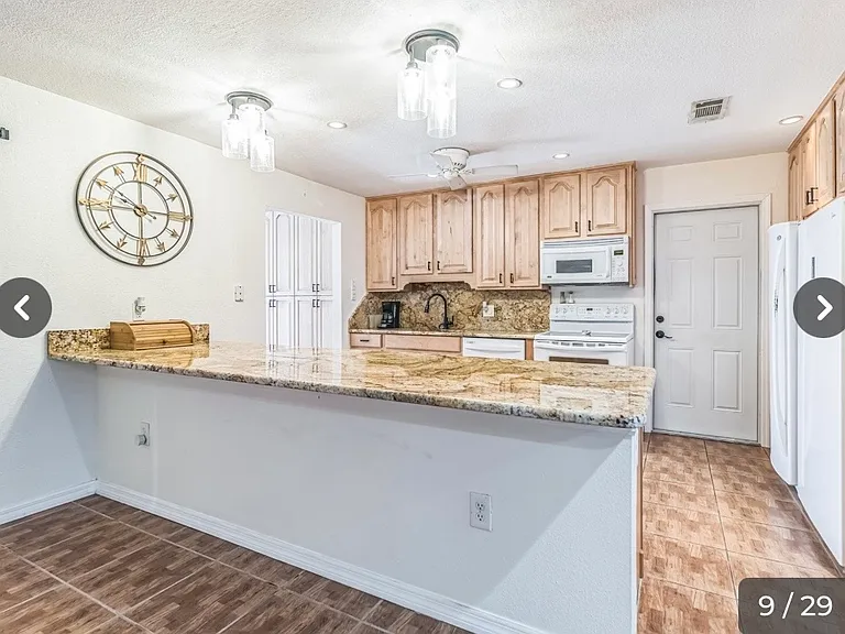 22465 Lewiston Ave #1 — Photo 9