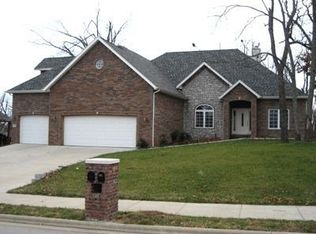 206 E Grace St, Republic, MO 65738