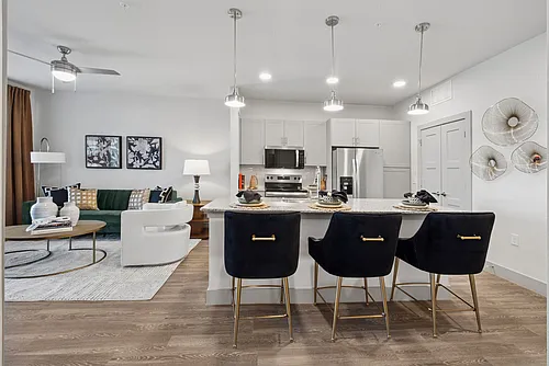 Promenade Apartments Photo 1